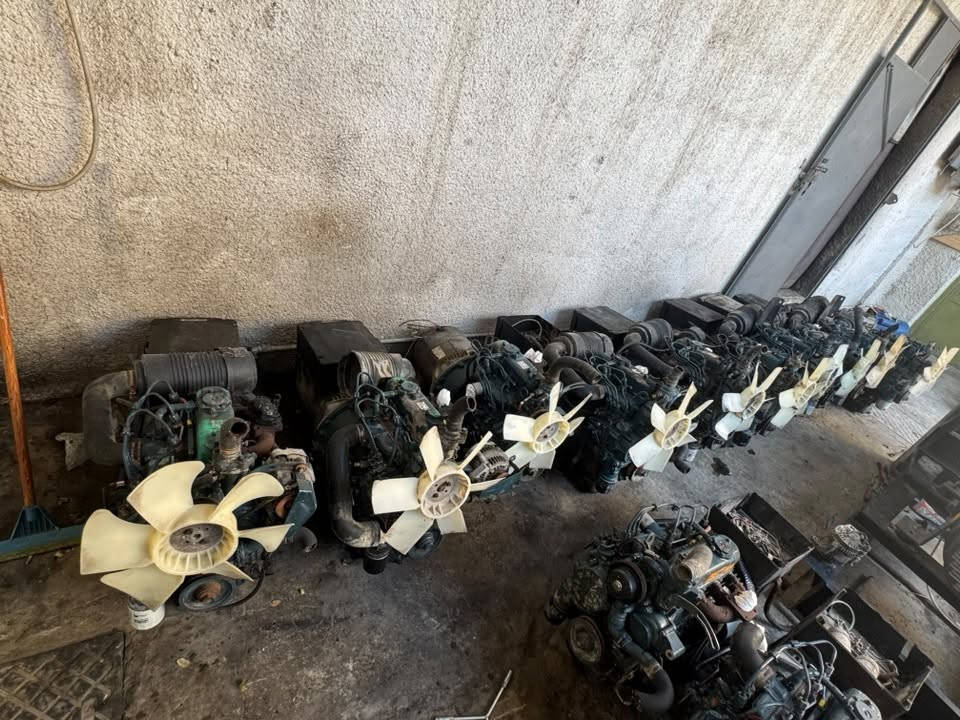 "}
🔥 عروض خاصة | أسعار تنافسية 🔥

🚛 وصول حاوية جديدة من مولدات كابوتا اليابانية الأصلية 🇯🇵

⚙️ المواصفات:
✅ محرك Kubota 1105
✅ سرعة 1500 دورة/دقيقة
✅ قدرة 8 KVA
✅ يولد 35 أمبير حقيقي
✅ رأس توليد LINZ الإيطالي الأصلي 🇮🇹

📦 المولدات كاملة مع جميع الملحقات:
✔️ شوتة
✔️ مروحة
✔️ قواعد
✔️ كهربائيات كاملة

💯 حاويات أوربية نظيفة جداً
🛠️ البيع على الفحص والتجربة لضمان الجودة.

📍 العنوان: بغداد – مدينة الصدر

📞 للطلب والاستفسار:
***********
📲 متوفر واتساب أيضاً
