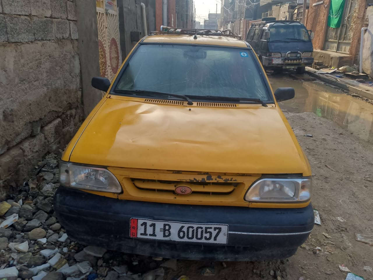 السلام عليكم سايبا 12 رقم انكليزي بغداد ابسمي 28 وبيها مجال كبر محرك بي خيط بخار تبريد شغال تدفه شغاله وبيها خياس الجلاملغ الوره ***********
