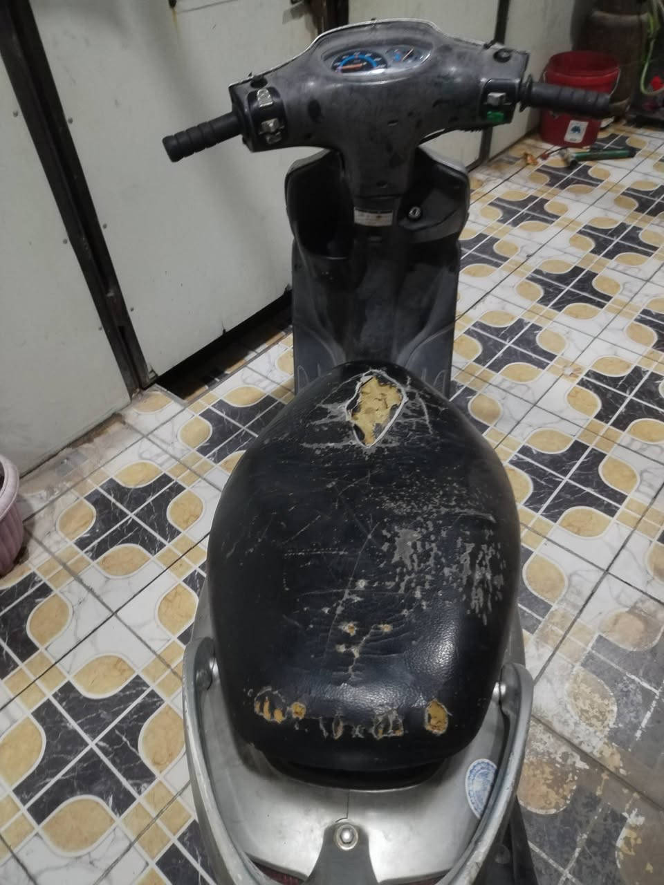 سلام عليكم دراجة ماكس قجمة للبيع لاطشة المكينة السعر 150 الف المكان بغداد الكاضمية رقم الهاتف ***********
