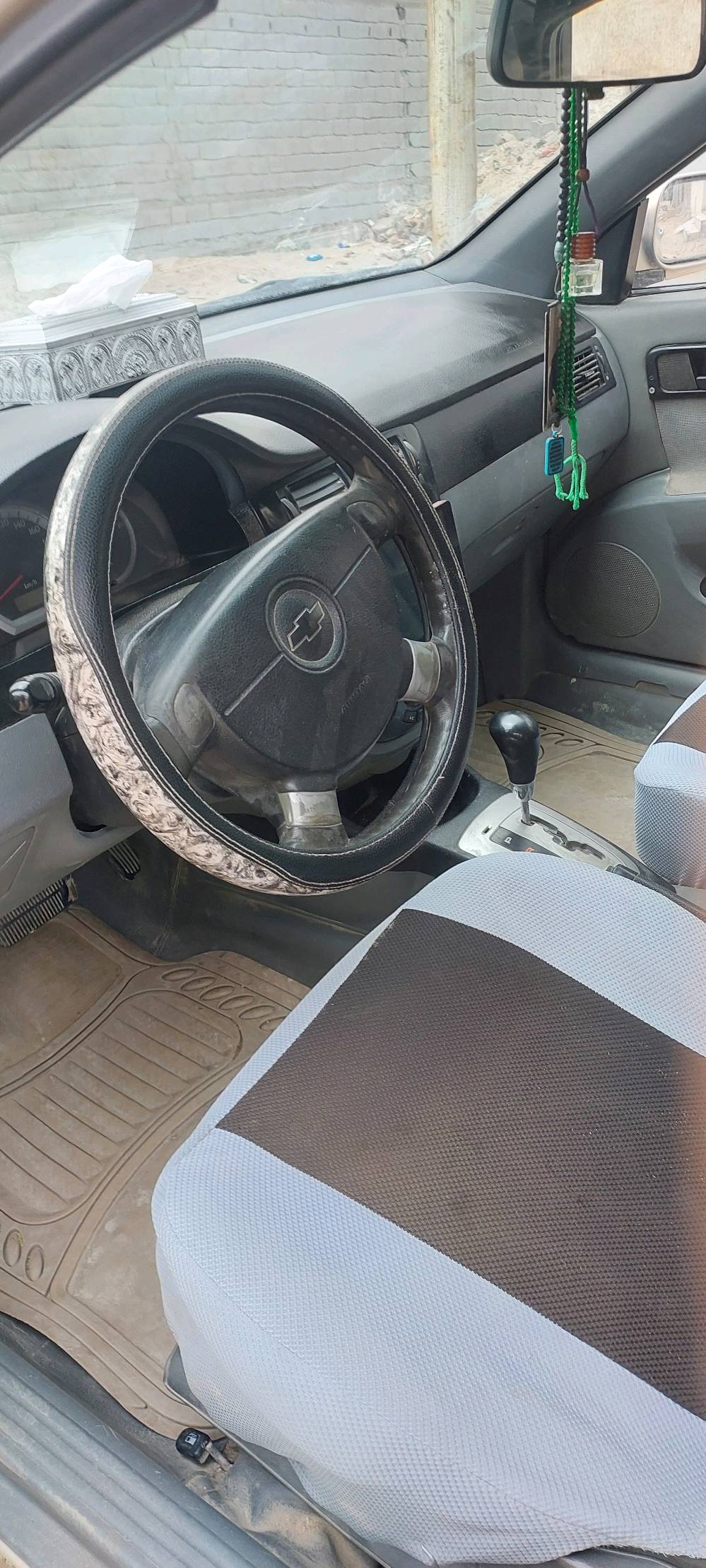 اوبترا 2009
بصره الزبير
مكينه وكير كفاله تبريد شغال 
صبغ عام