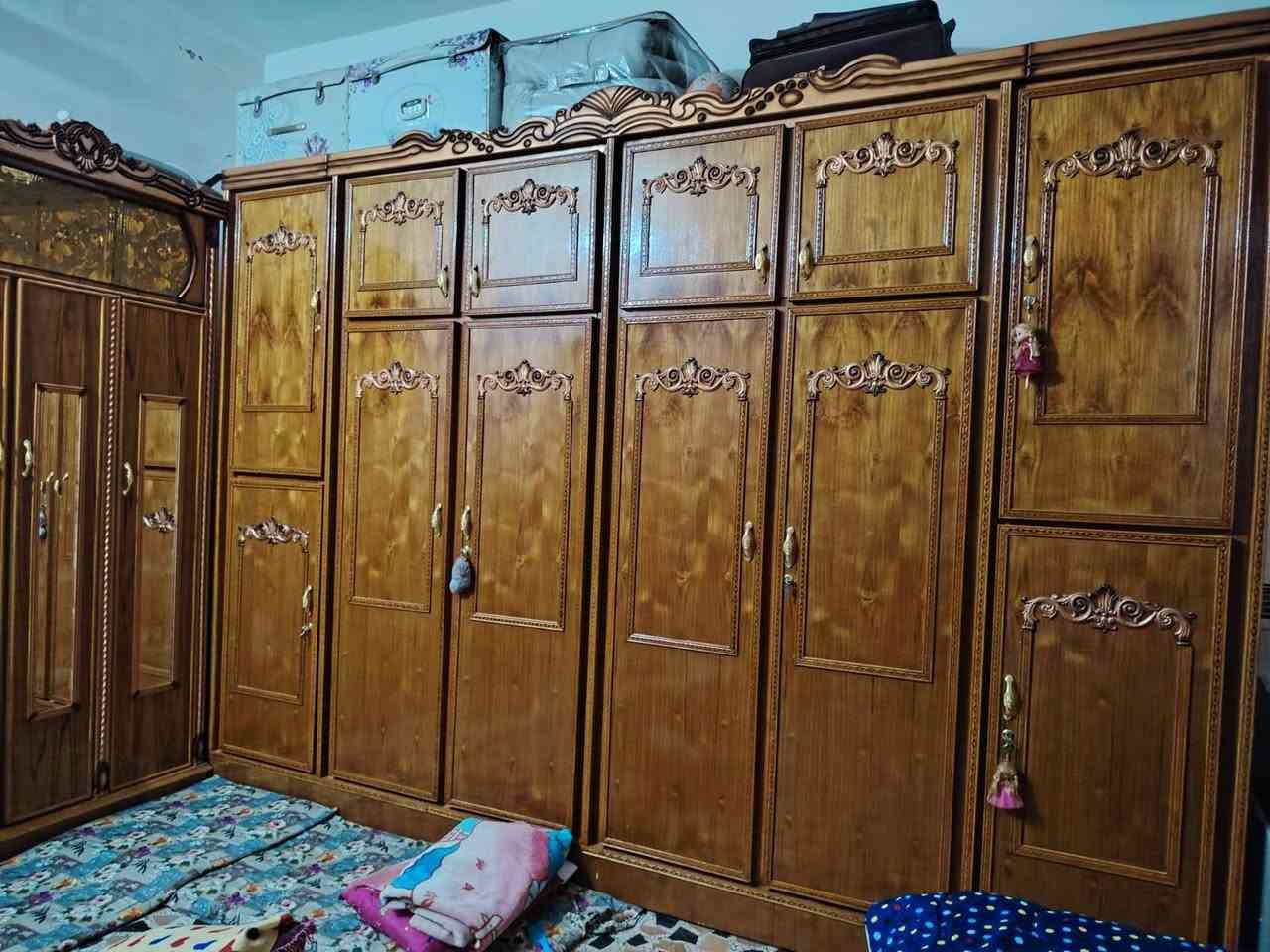 من رخصه الادمن 

غرفه خشب جديده استخدام ٣اشهر 

ام التاج المرغوب حاليا بل سوك معروف نوعيت ام التاج 

السعر النهائي بمليون 300المكان فلوجه 

ملاحضه اني مكلف الاتصال عل الرقم الاستفسار  ***********
***********
