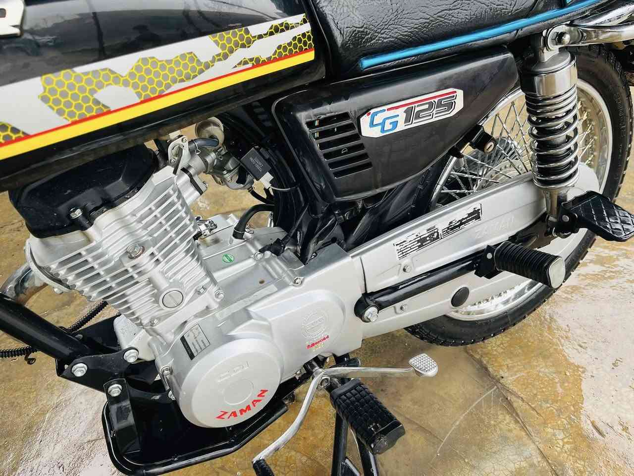 السلام عليكم موطور للبيع موديل 2024سونگ نضيف حيل مايعوزو كلشي بس شغل وتمشي شراي يتصل عل رقم ***********
