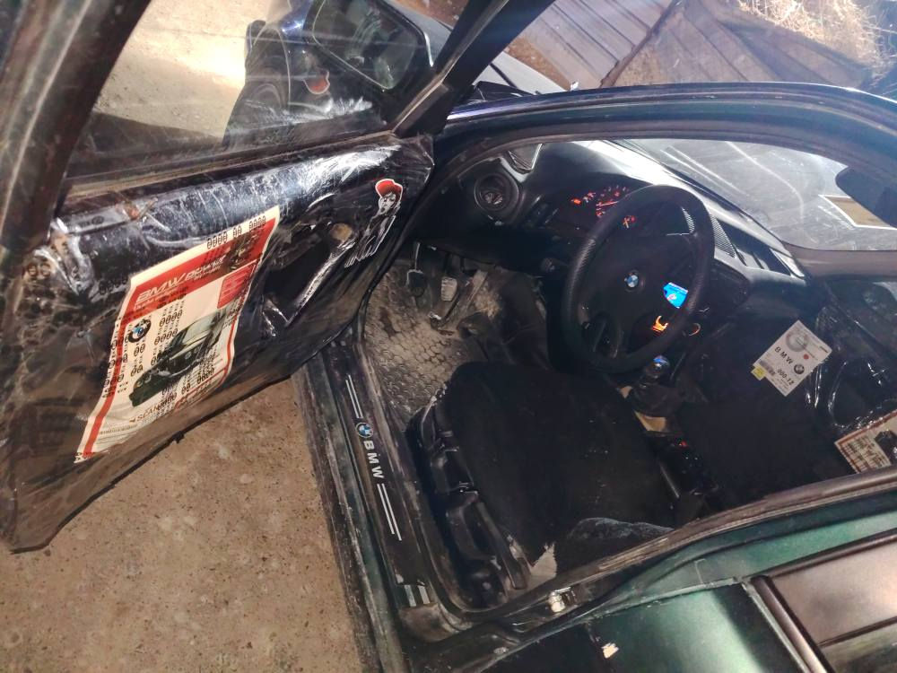 بئيم موديل91 كيرمكينه به شه رت مكينه25كيرعادي ارم بلاستيك هه ولير جام كارباي تاخم تايه ويل نويه سياره كي هه تا بلي خاوين جوانه لايت زينويه داخي زور خاوينه بخ لوجواني نرخ 23مجال برايانه ***********واتساب فايبه ر أربيل, العراق
