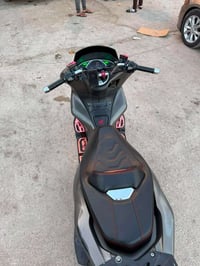 PCX • رصاصي مطفي • اوتوماتيك