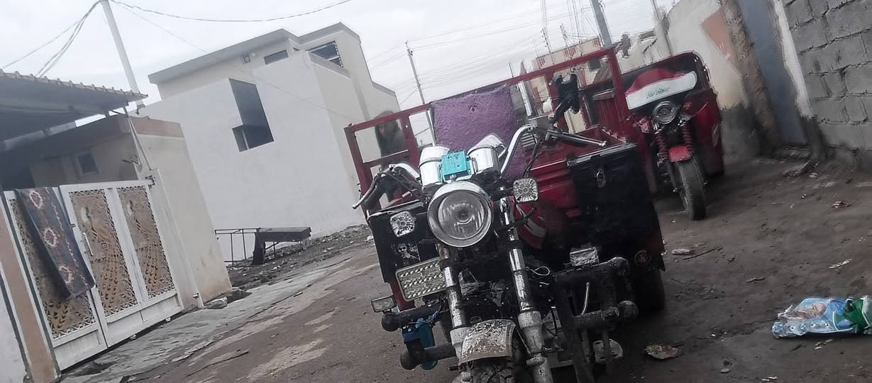 سلام عليكم شباب ستوته للبيع امتيار كامله وشغاله مابيها كل نواقص كهربائية كلهم شغالات اوراق كاملة تخم تاير سلف  موديل 2014 مكاني ديالى بلدروز السعر 800 وبيها مجال هاتف ***********
