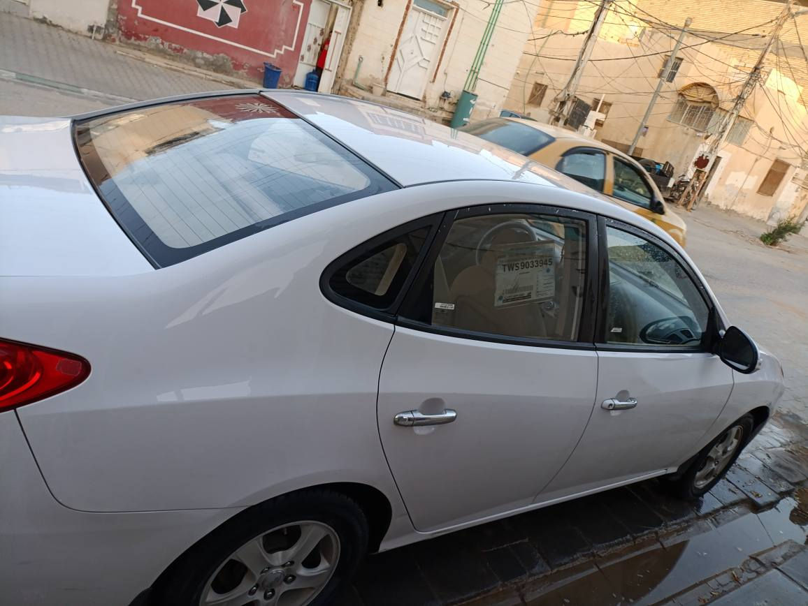 السلام عليكم
النترا 11 خليجي محرك 1600
السيارة مكفولة من صبغ وتبديل بس بارد مكانين موضحات للصورة 
سيارة ستخدام شخصي ونضيفه كلش احلى من الصورة 
رقم نجف بسمي سنويه 28
سعر.     110.    قفل تعجبك تعال شوف بعينك احلى من الصورة السيارة 
***********
نجف حي النصر النجف, العراق
