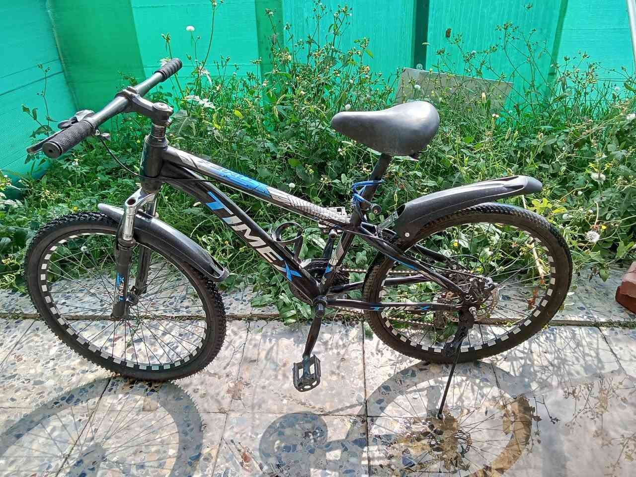 بايسكلات للبيع مكاني بغداد زيونة


**إذا كنت صاحب هذا الإعلان وتريد حذفه لأي سبب، رجاءا أرسل رسالة إلى الدعم الفني**