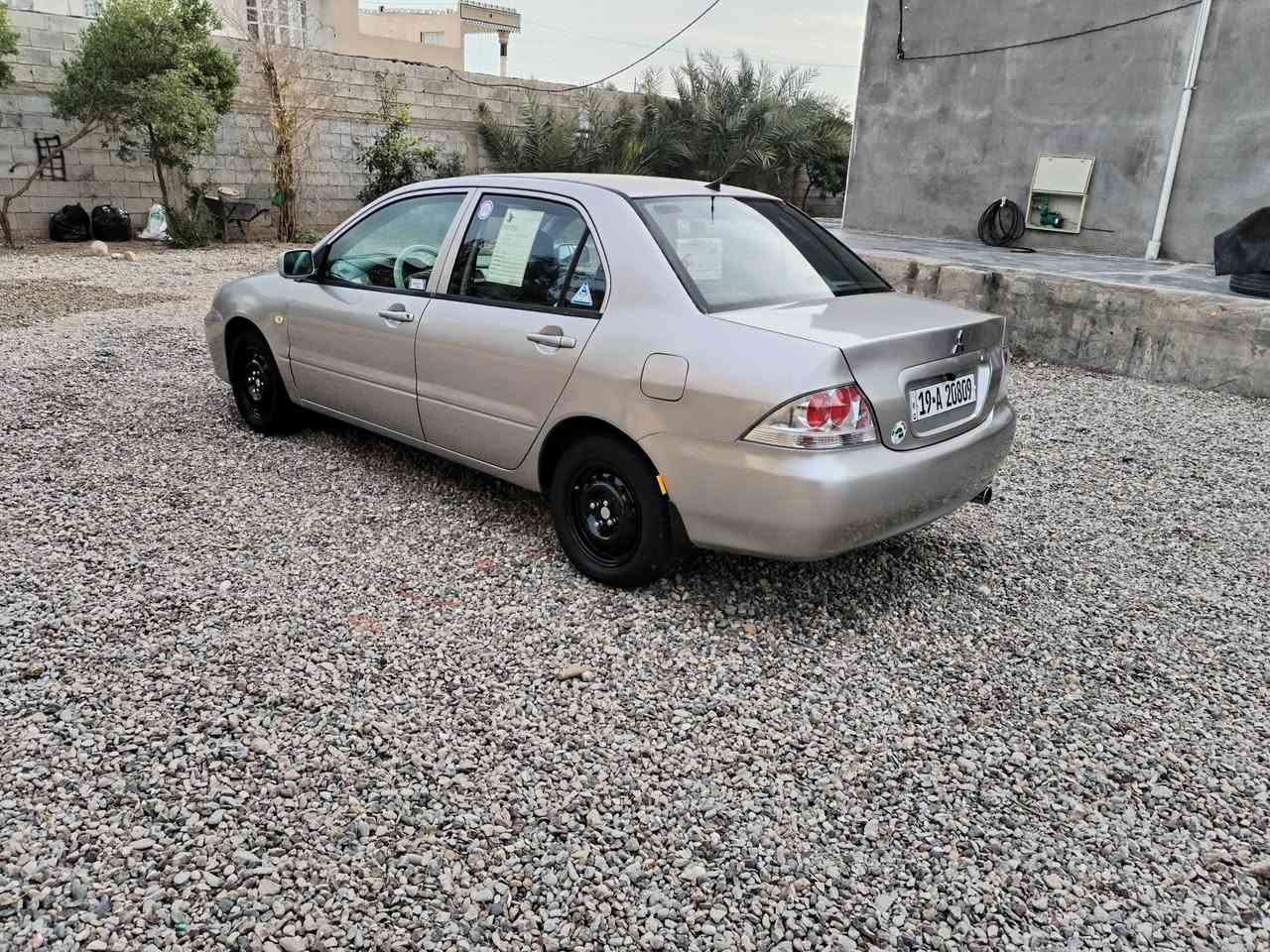 سلام عليكم لانسر 2010 رقم كربلاء حرة تحويل مشروع وطني سنوية 29 تنتهي مكينة 1600 بدون صرف وبخار بدون ضربة سيارة صبغ حزام جمالية ستفسار ***********) (*********** سعر 73 وبيهة مجال سيارة كاملة مابيهة اي نقص سيارة احلة من صور مكان سيارة ديالئ
