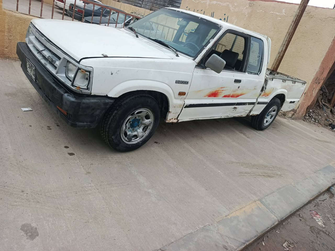 سلام عليكم بيكم موديل 97كير ومحرك شرط تخم تاير جديد صدر كبير سياره جاهزه نكره سلف شقاله ومايعوزهه شي سعر 11ورقه مكان سياره بيجي رقم هاتف ***********

