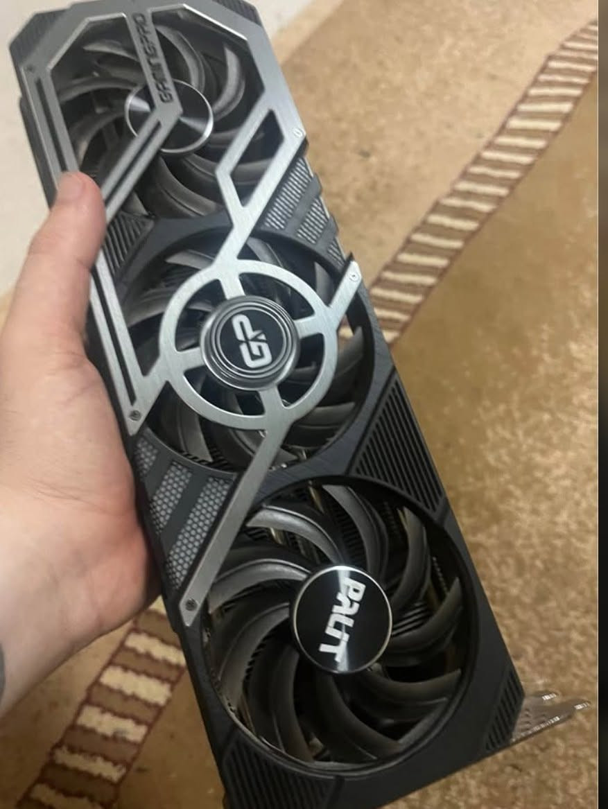 اعادة نشر. 

كروت مستخدمة: 

5070 TI سعر 1400 قفل ما بي مجال
3080 Palit 10 gb قفل 550

رقم ***********.
