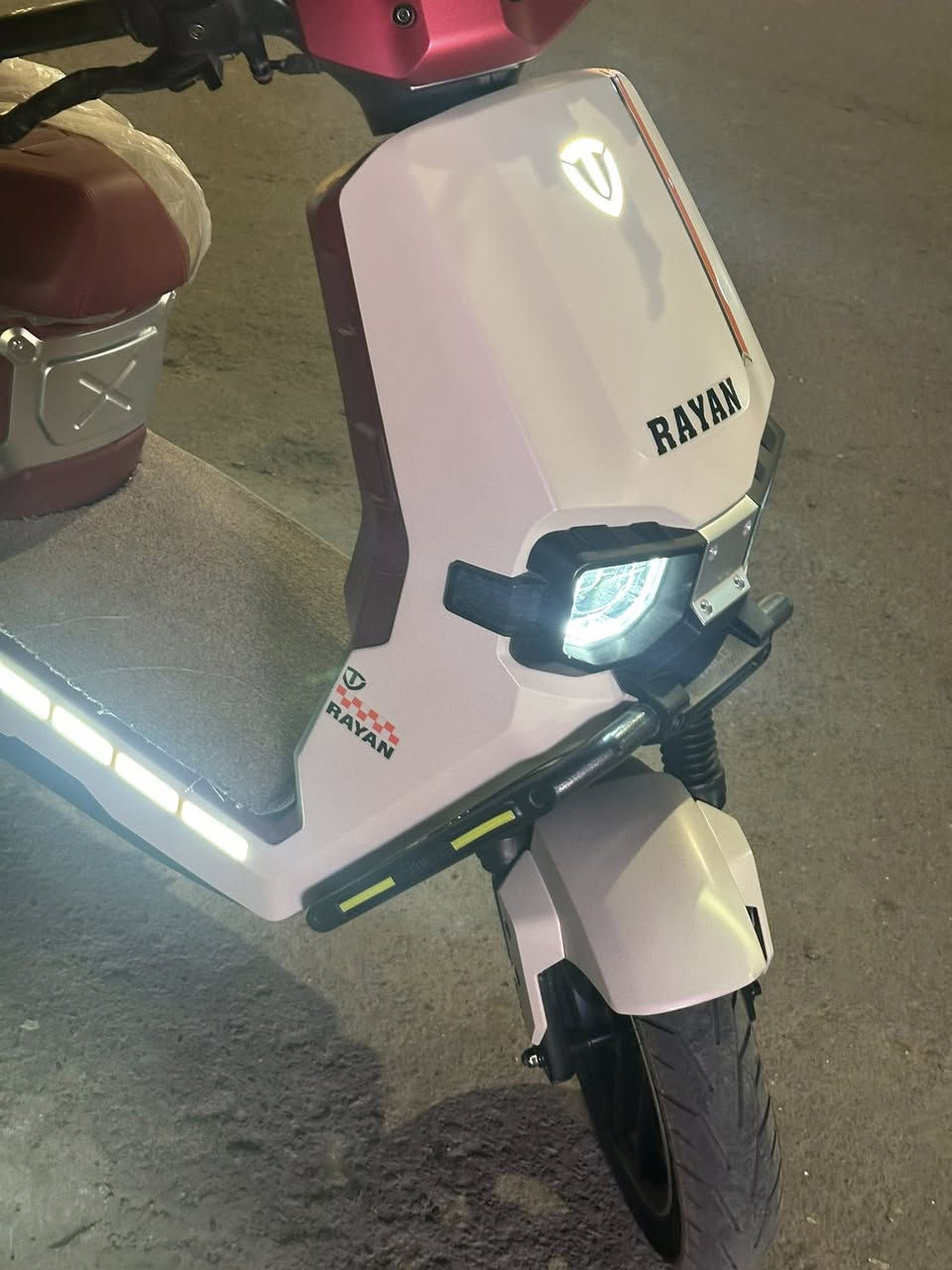 دراجه شحن للبيع ريان وحش الكون vip***بعدها وكاله دراجه فول مواصفاتها معروفه… السعربمليون وبيها مجال بسيط…مكاني الكاضميه رقم ***********
