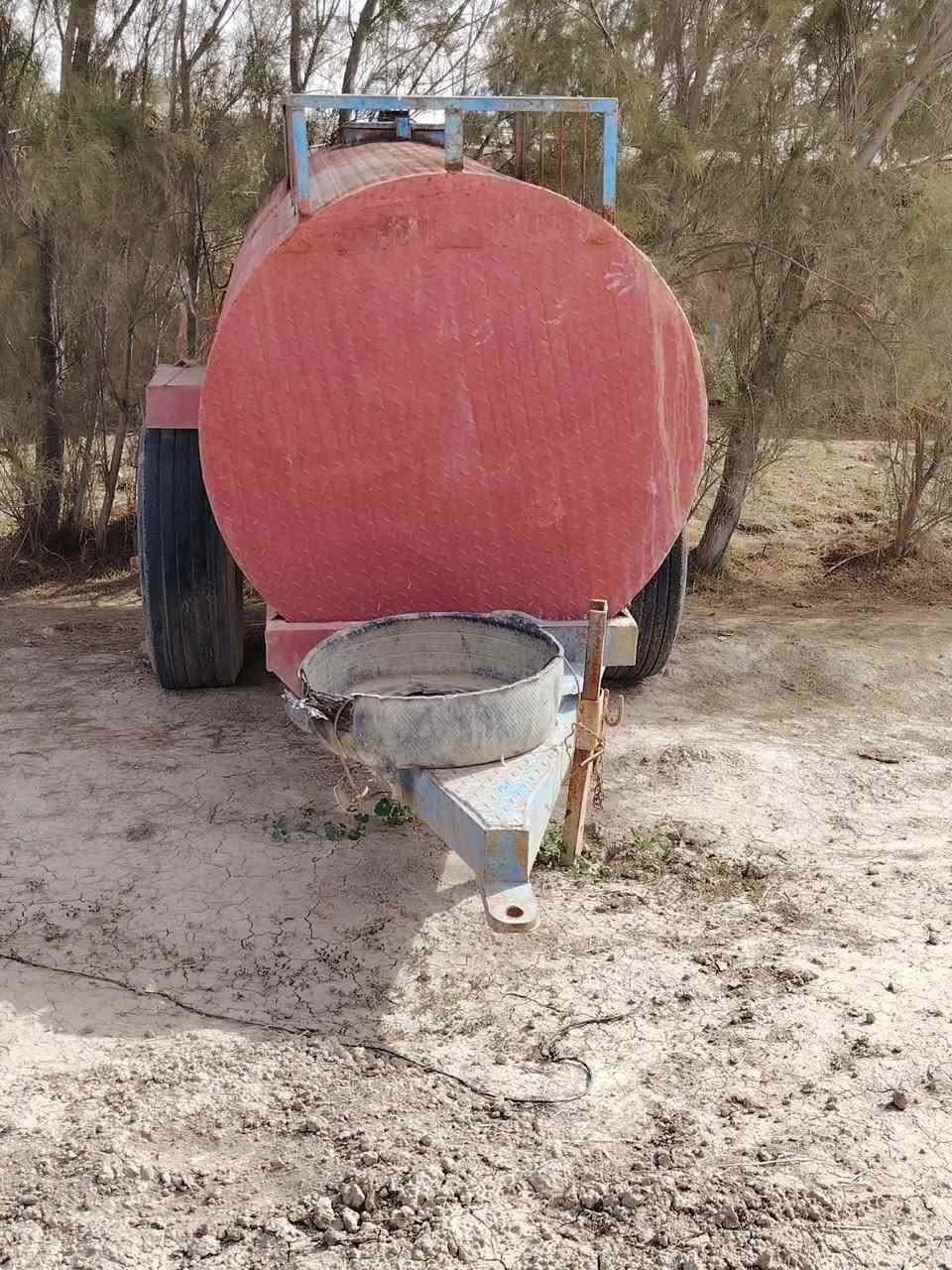 مقطوره 3500مقطوره جديده حديدها حصيره مال تريله 
للاستفسار الاتصال على الرقم
***********
الشراي يتصل على الرقم وبي خير ويدلل 
المكان بابل جبله
