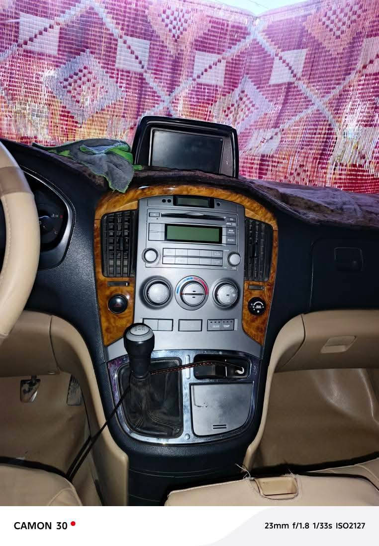 سلام عليكم ستاركس موديل 2010 مكفوله كفاله عامه السياره كير مكينه تخم تايرات باتري دينمه كله جديد وعل شرط مكينه حاويه عل شرط  السياره ما داخله كراج رقم بابل السعر 150 او بيها مجال مكان السياره ديوانيه اتصال ***********  خاص ما اجاوب اتصل عل رقم
