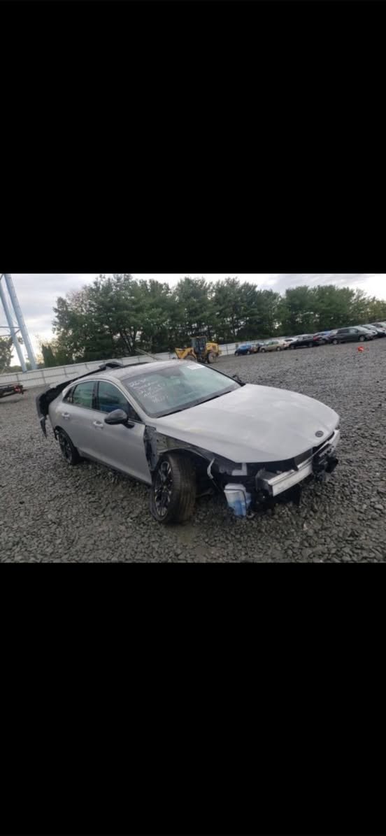 K5 
موديل ٢١ بدون ايرباك ماشيه ٤٩ ميل تبديل قطعه وحده فقط 
اريد مراوس بRt موديل ٢١ او ٢٢


**إذا كنت صاحب هذا الإعلان وتريد حذفه لأي سبب، رجاءا أرسل رسالة إلى الدعم الفني**