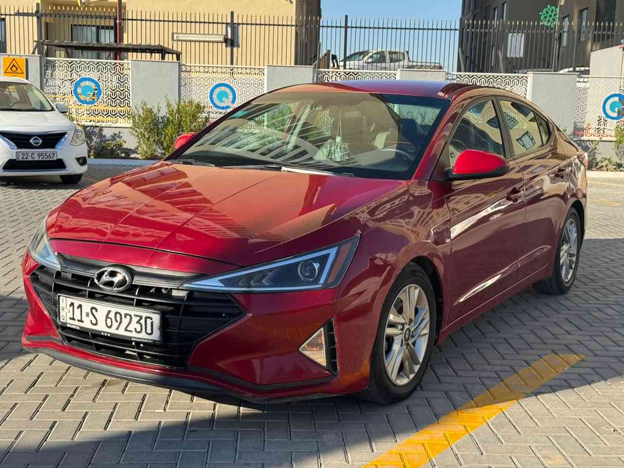 السلام عليكم
النترا 2020. ماشيه 45 ألف
حادثها جاملغ او بنيد فقط بدون دواخل 
مواصفات 
شاشه 
كأمره 
تحكم استيرن 
رادار 
محرك 2000 دوش + كير At
ثلاث انظمه قياده 
سياره جديده أي نقص مابيها 
تحويل مباشر 
مكاني بغداد حي الجهاد 
رقمي ***********

     .      
السعر 132 بيها مجال
