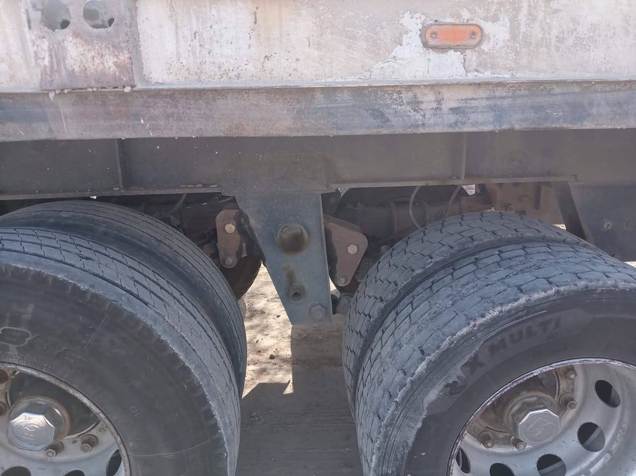 السلام عليكم 
لبيع عربانه فلات حداديه 
4دناكير 14 شاصي 16 مكفول 
طول 12.5
تخم تاير جاهزه لعمل 
لستفسار ‏ ***********/‪***********‬‏ سيف الدين 
مكلف بل  نشر
