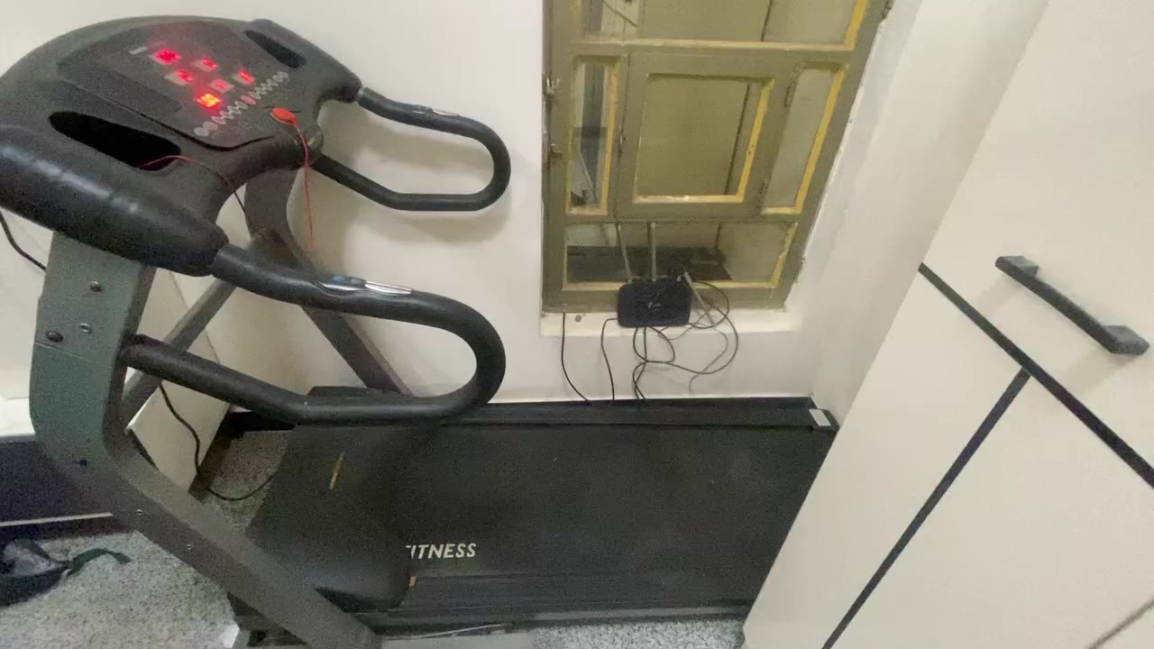 جهاز رياضي جبلي بي خلل من يشتغل يتوقف مثل مموضح بالفيديو اريده ب ٧٥ الف


**إذا كنت صاحب هذا الإعلان وتريد حذفه لأي سبب، رجاءا أرسل رسالة إلى الدعم الفني**