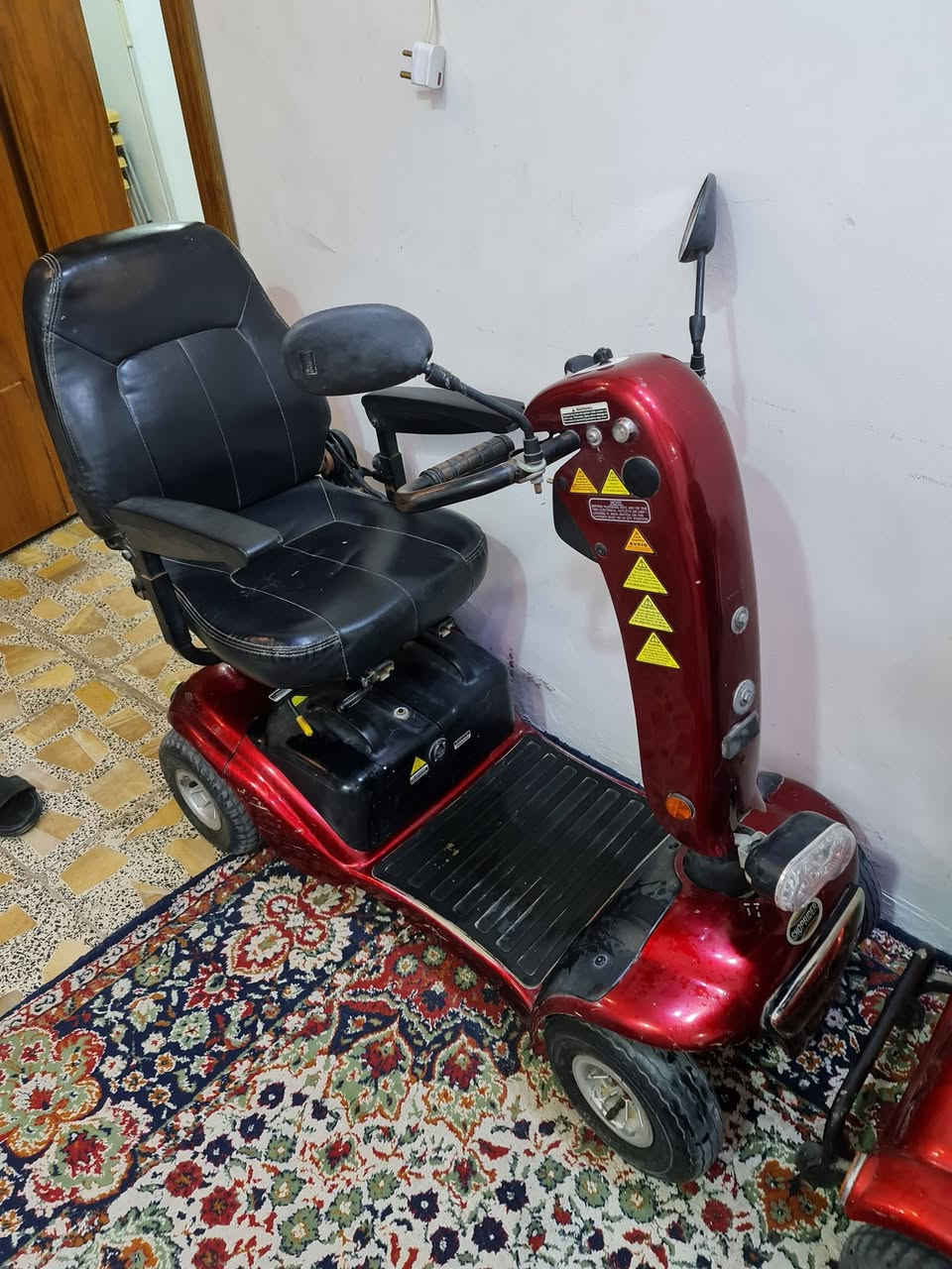 سكوتر شحن نوع shoprider بطاريات جديدة حجم كبير قبل اقل الاسبوع
السعر ٥٥٠

📞***********

