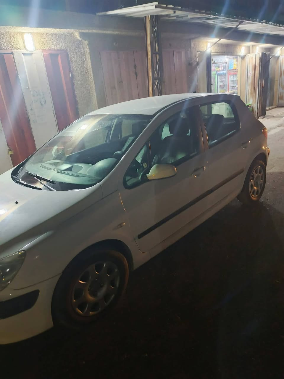 بيجو 307 فرنسي كير اوتوماتك موديل 2005
رقم بغداد بأسمي 
#كير_محرك_2000
 كير.. محرك.. تبريد.. تمام سيارة جديدة 
السعر 50 وبيها مجال


**إذا كنت صاحب هذا الإعلان وتريد حذفه لأي سبب، رجاءا أرسل رسالة إلى الدعم الفني**