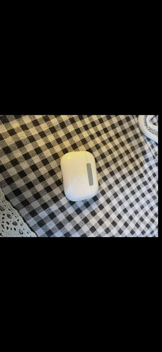 سماعه ايربود برو
سماعه ايربود برو 📱 
نضافه 96‎%‎ 
بطاريه 100‎%‎ شحن يطول 5 ايام اكثر  
سعر 150 قفل 
استفسار اتصال 
‏‭***********
او وتساب 
مكان بغداد حي العامل
