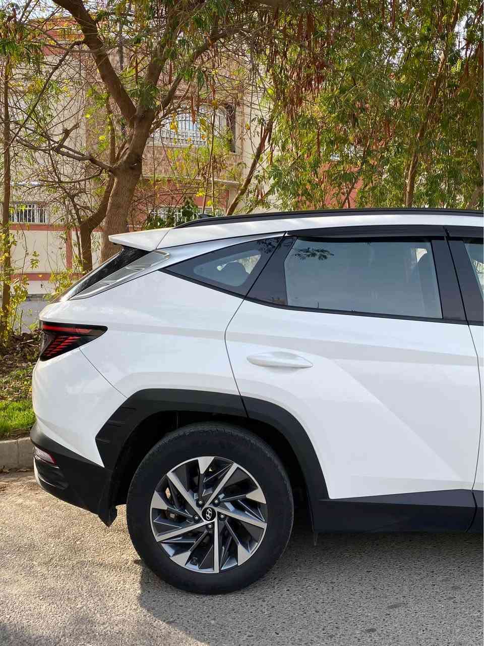 السلام عليكم 
توكسن ٢٠٢٣ خليجي 
بدون ضرر بدون صبغ بدون بارد 
كشنين كهرب شاشة كبيرة 
نضام ال ابل كار بلي 
سايد بريك كهرب 
زعنفة 
اوتو هولد 
مانع منحدرات 
شحن واير ليس IP
بردات ابواب
مري شفط 
ترحيب بل ابواب  
السعر ٢١٥$
ماشية ٥٦ الف كيلو
*********** موصل, نينوى
