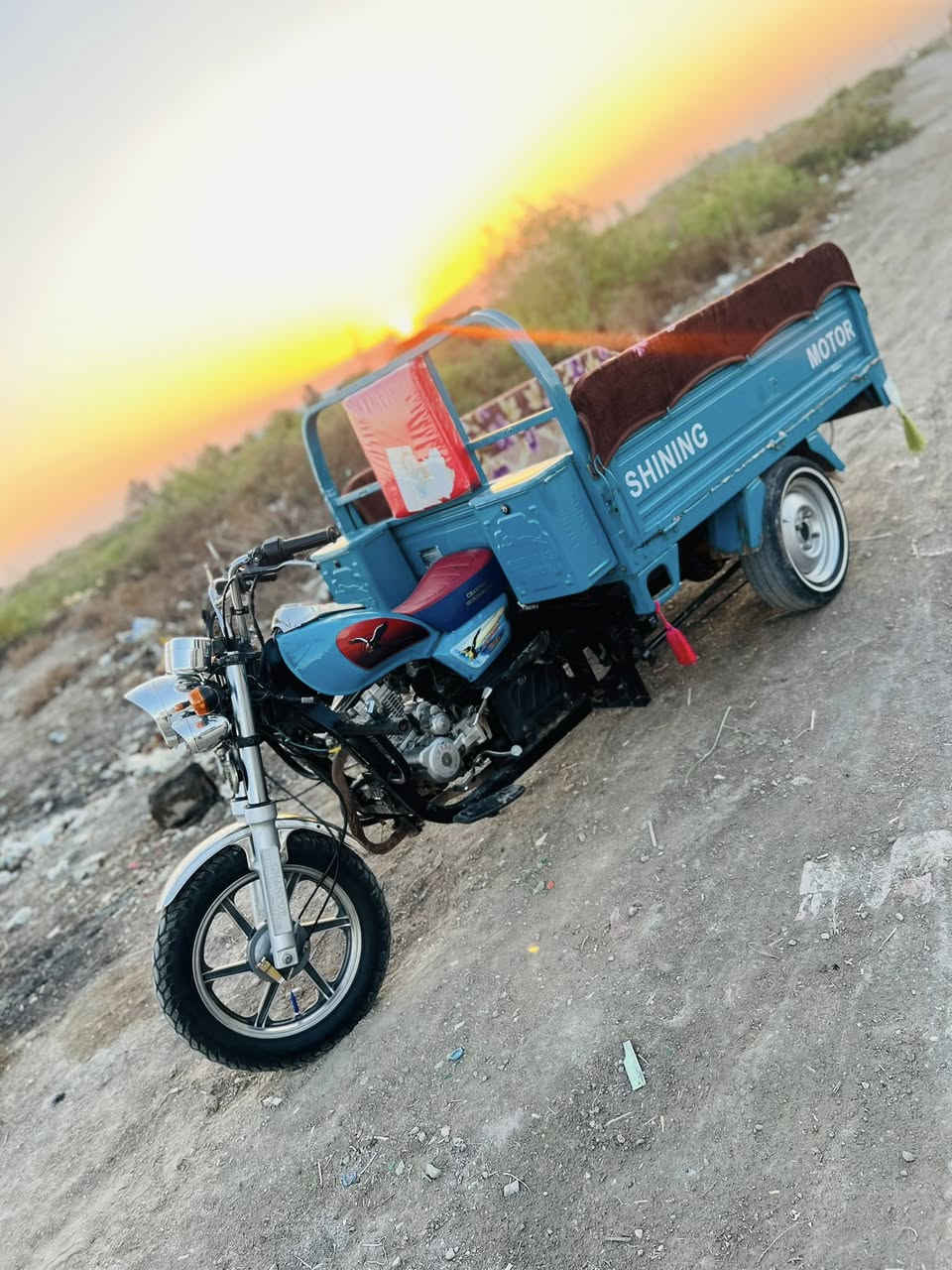 ‏سلام عليكم ستوته للبيع صقر موديل 23 أوراق محرك مفتوح مكان واسط الكوت خاص موجود


**إذا كنت صاحب هذا الإعلان وتريد حذفه لأي سبب، رجاءا أرسل رسالة إلى الدعم الفني**