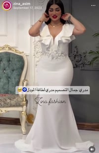 فساتين • مرة وحدة • قياس ٤٢-٤٤
