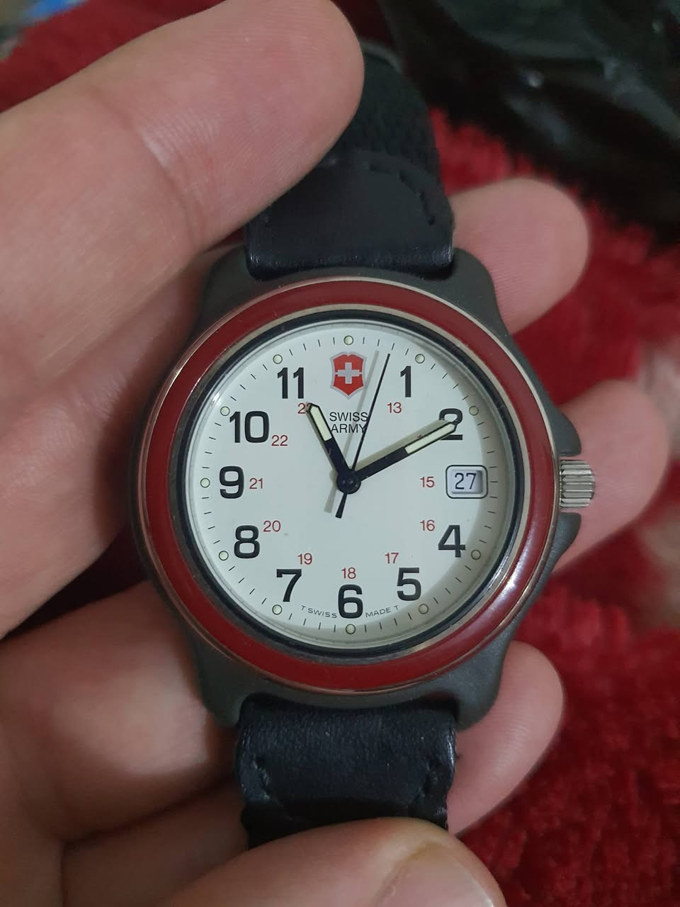 تشكيلة مميزة من الساعات الأصلية

بحالة ممتازة جداً ونظيفة

✔️ أصلية 100%

✔️ بعض الموديلات مع العلبة الأصلية

✔️ أسعار مناسبة مقارنة بالسوق

فرصة حلوة للي يبحث عن ساعة أنيقة بسعر مناسب 🔥

📩 للاستفسار والتفاصيل خاص


**إذا كنت صاحب هذا الإعلان وتريد حذفه لأي سبب، رجاءا أرسل رسالة إلى الدعم الفني**