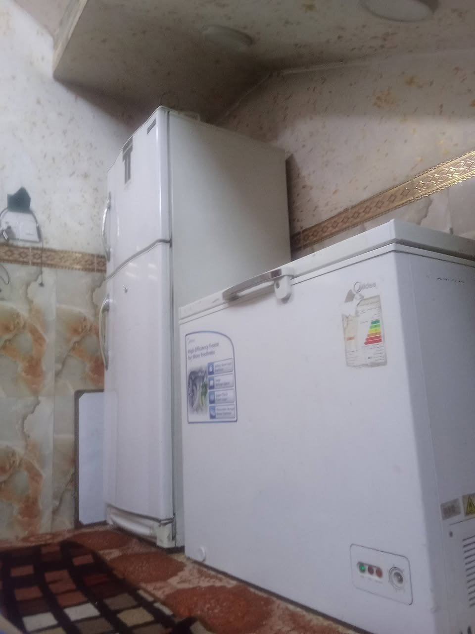 للبيع سعر مناسب
تخم 10 مقاعد 
ثلاجه حجم كبير 
مجمدة حجم وسط


**إذا كنت صاحب هذا الإعلان وتريد حذفه لأي سبب، رجاءا أرسل رسالة إلى الدعم الفني**