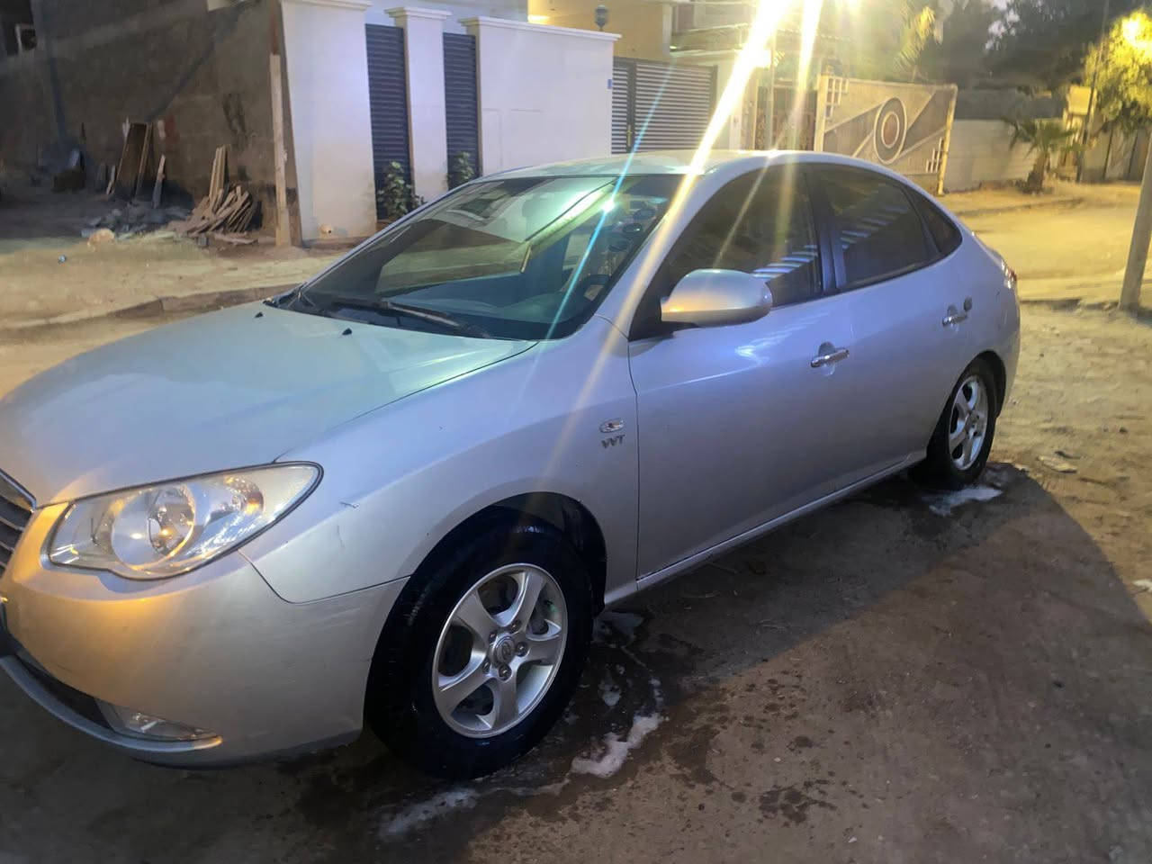 الانتره افانتي 2010 ادوات كصه جنطه بس فنك تعرفهه مكصوصه كلهه شغل باجات وشغل مظبوط
محرك وكير تدفئه وتبريد مكفولات حداده تايرات 4 بالباكيت 
مرايه كهربائي اواكس سياره ماناقصه شي امتومه  رقم ووسنويه ارربيل طبق الاصل العنوان البصره السعر 45 وبيهه مجال قليل ***********
