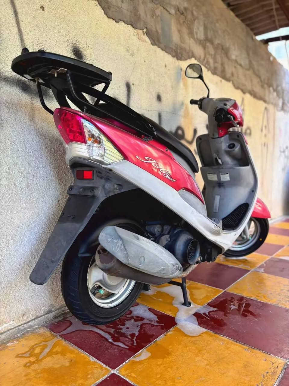 مكاني حله دراجه جديده بمعنى الكلمه الدراجه كولها مختمه رقم الهاتف***********
