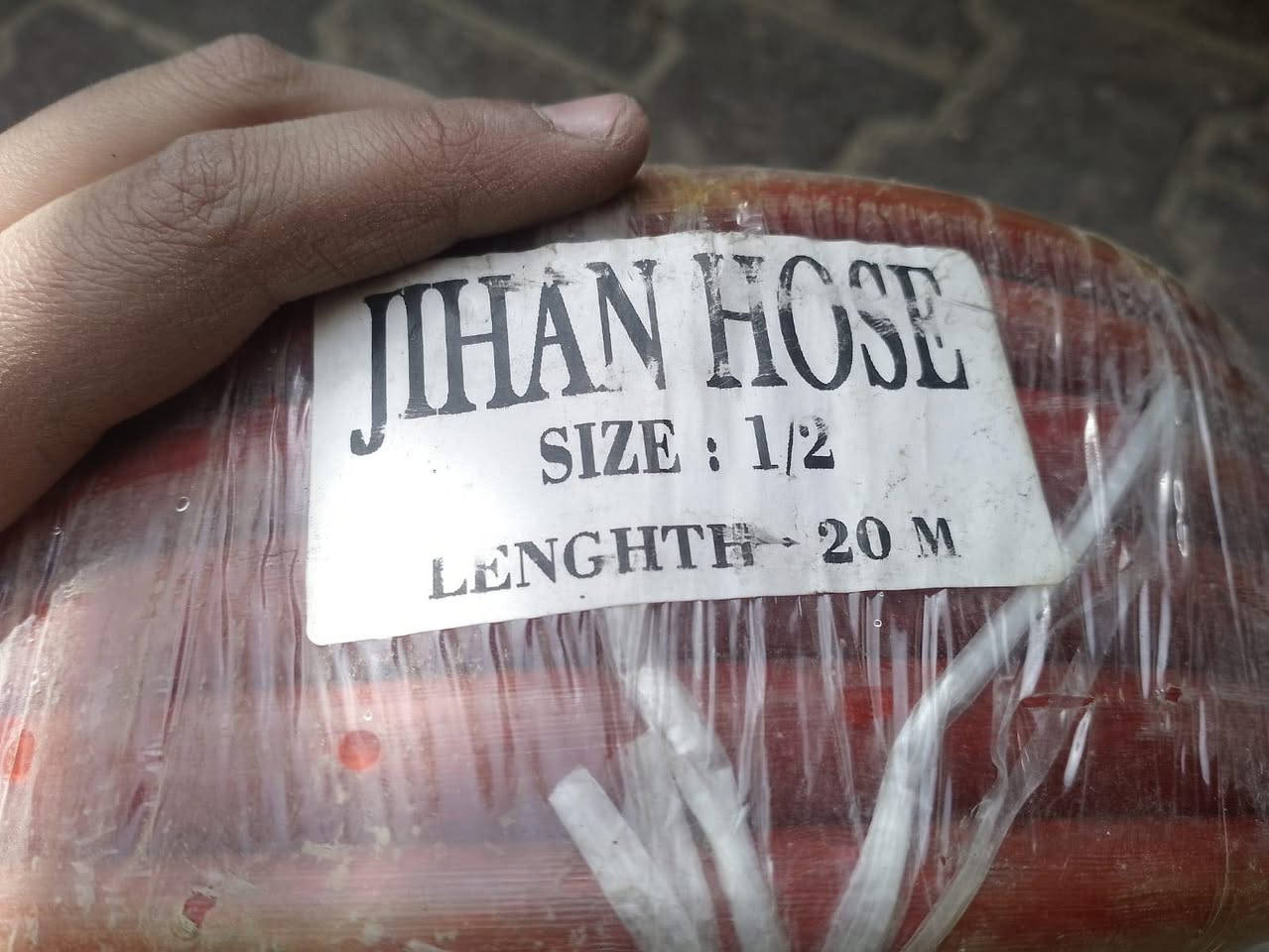 السلام عليكم ورحمة الله وبركاته
توفر لدينا مجموعة من الصوندات 20متر👉
بأسعار مناسبة جداً جداً 🎁
الموقع: بغداد المنصور 📍
الهاتف☎️ ***********📞
يوجد توصيل 🚚 جميع محافظات العراق 🇮🇶
