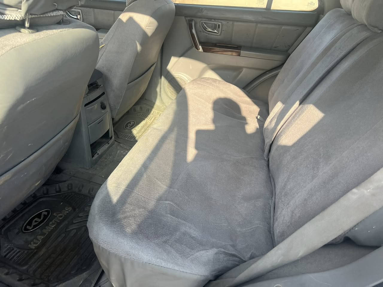 السلام عليكم سورنتو 2006 رقم بغداد جديد  سياره مصبوغه جماليه فقط تخم تاير حداديه كير مكينه مكفولات بسمي تحويل مباشر مكاني واسط سعر 80 وبيه مجال ***********
