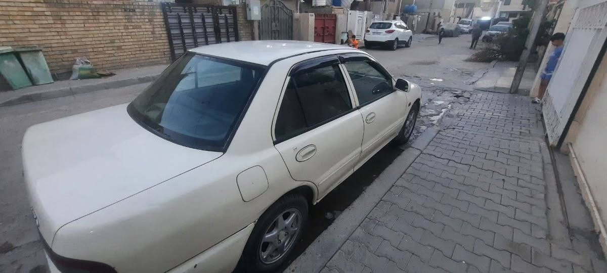 السلام عليكم بروتون ٢٠٠٤ اوتماتيك باسمي محرك وكير بحالة جيدة تبريد شغال مصبوغه حزام وكشرها ودواخلها موضح بالصور مكاني الدورة السعر ٣٨
***********
