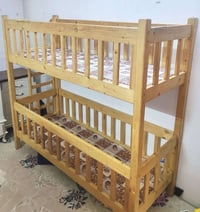 سرير خشبي ثقيل نجار عراقي قياس ارتفاع 200 سم عرض 75 سم طول 175 نظيف جد...