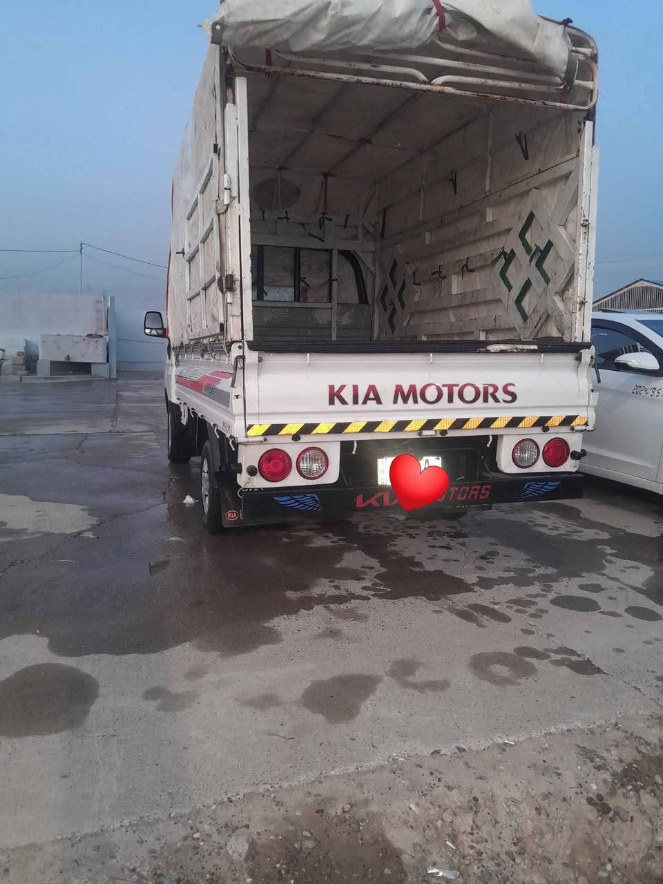 كيا موديل ٢٠١٤ مكفوله كفاله عامه بس دوسات صبغ 
شاصي مكفول كير محرك صدر كله شرط 
ملاحضه محرك لا تبخير ولا تنقيص شرط
عنوان صلاح الدين بيجي 
رقم *********** تكريت, صلاح الدين
