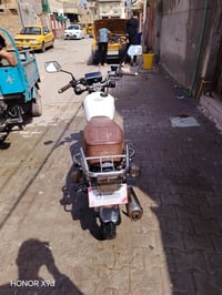 ايراني • نضيفه • ٢٠٢٤