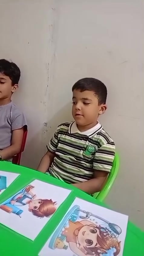 🎙️ هل يعاني طفلك من صعوبة في النطق؟
أو يواجه تأتأة أثناء الكلام؟ 😔
عنده فرط حركه ومتعرف شلون تتصرف معاه 
لا تقلقوا ❤️
فنحن هنا لمساعدته بخطوات مدروسة نحو النطق الصحيح
وضبط سلوكيات ابنك 
🗣️ يتوفر لدينا جلسات نطق وتخاطب
بإشراف مدرّبة مختصة، تهتم بتقوية النطق وتحسين مخارج الحروف وتنمية مهارات التواصل لدى الأطفال 💬✨
كالتركيز والانتباه 
نعتني بصوت طفلك… ليُعبّر بثقة 🌟
مركز روضة أحباب روضة احباب الله الحسينية 🌷🌷
العنوان /الضباط شارع مركز شرطة الزهور مجاور منظمة بدر
للاستفسار مراسلة الصفحة او الاتصال على الارقام
📱***********
***********
