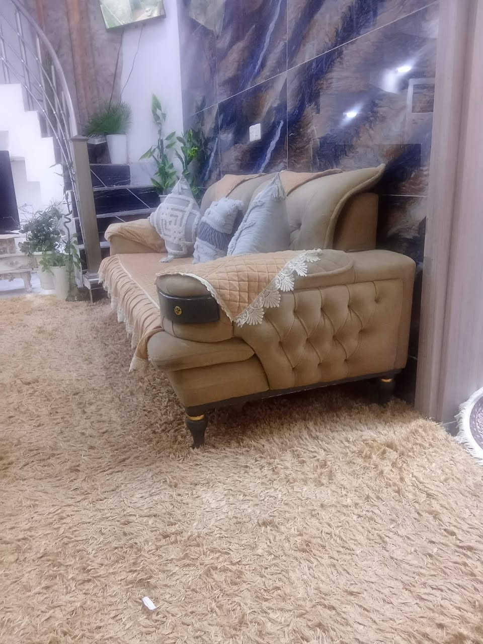 للبيع اي استفسار الاتصال على الرقم ***********
