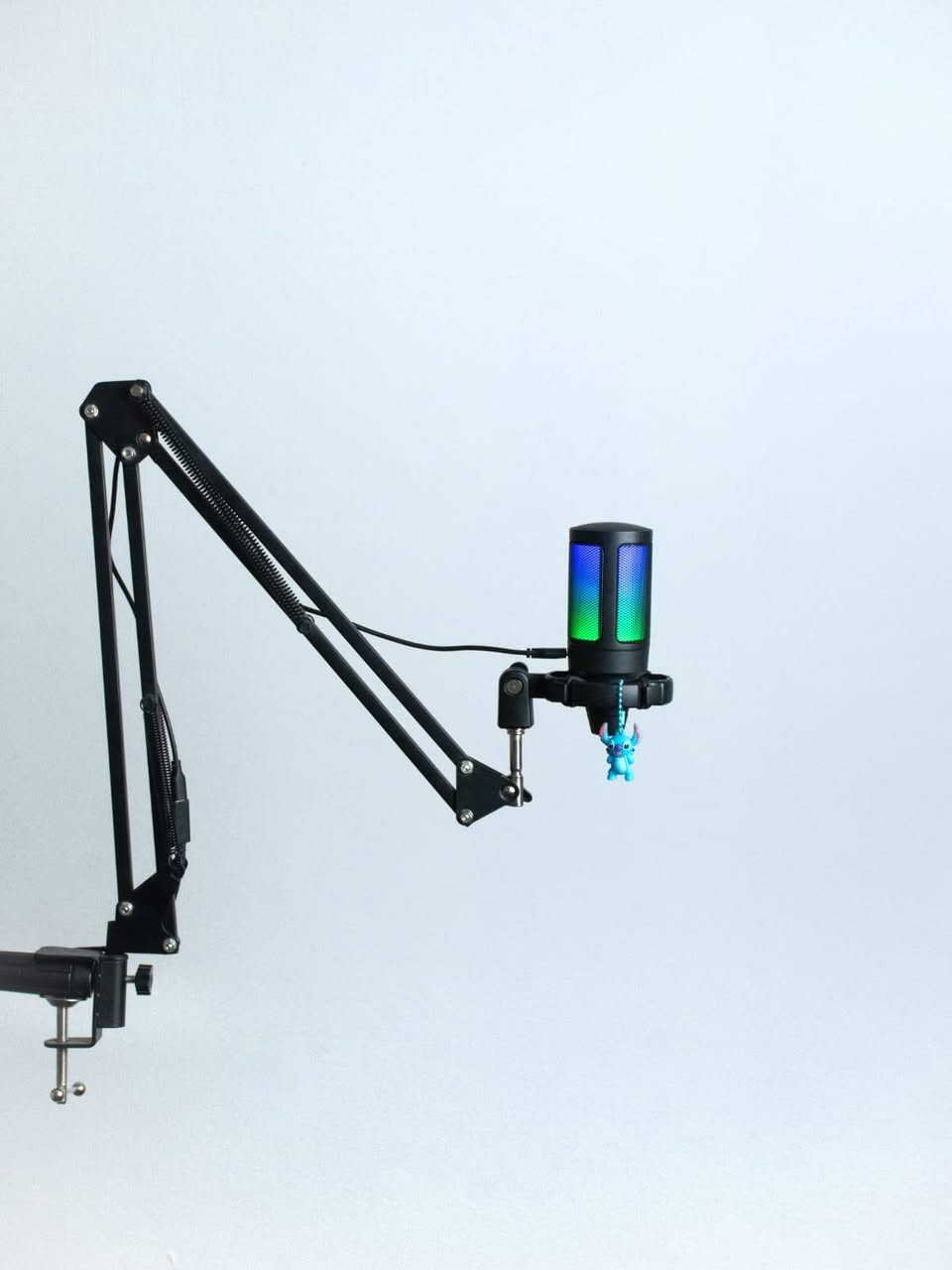 مايك كيمنك type c ب ٣٥ الف
كتم عن طريق اللمس 
تحكم بمستوى الكين 
اضائة rgb
منفذ type c
الملحقات 👈 كيبل type c + ستاند
بدون كارتون


**إذا كنت صاحب هذا الإعلان وتريد حذفه لأي سبب، رجاءا أرسل رسالة إلى الدعم الفني**