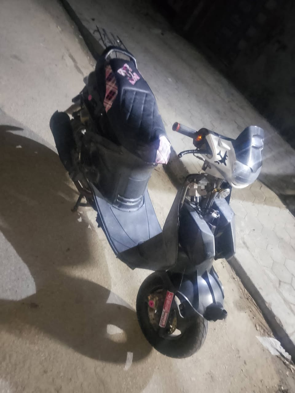 ***********
السلام عليكم دراجه فراشه للبيع دراجه مال حاويه سبب الوعود الكاذبه دراجه رايدها 375 الشرايدي خاص مكانه نجف حي الوفاء
