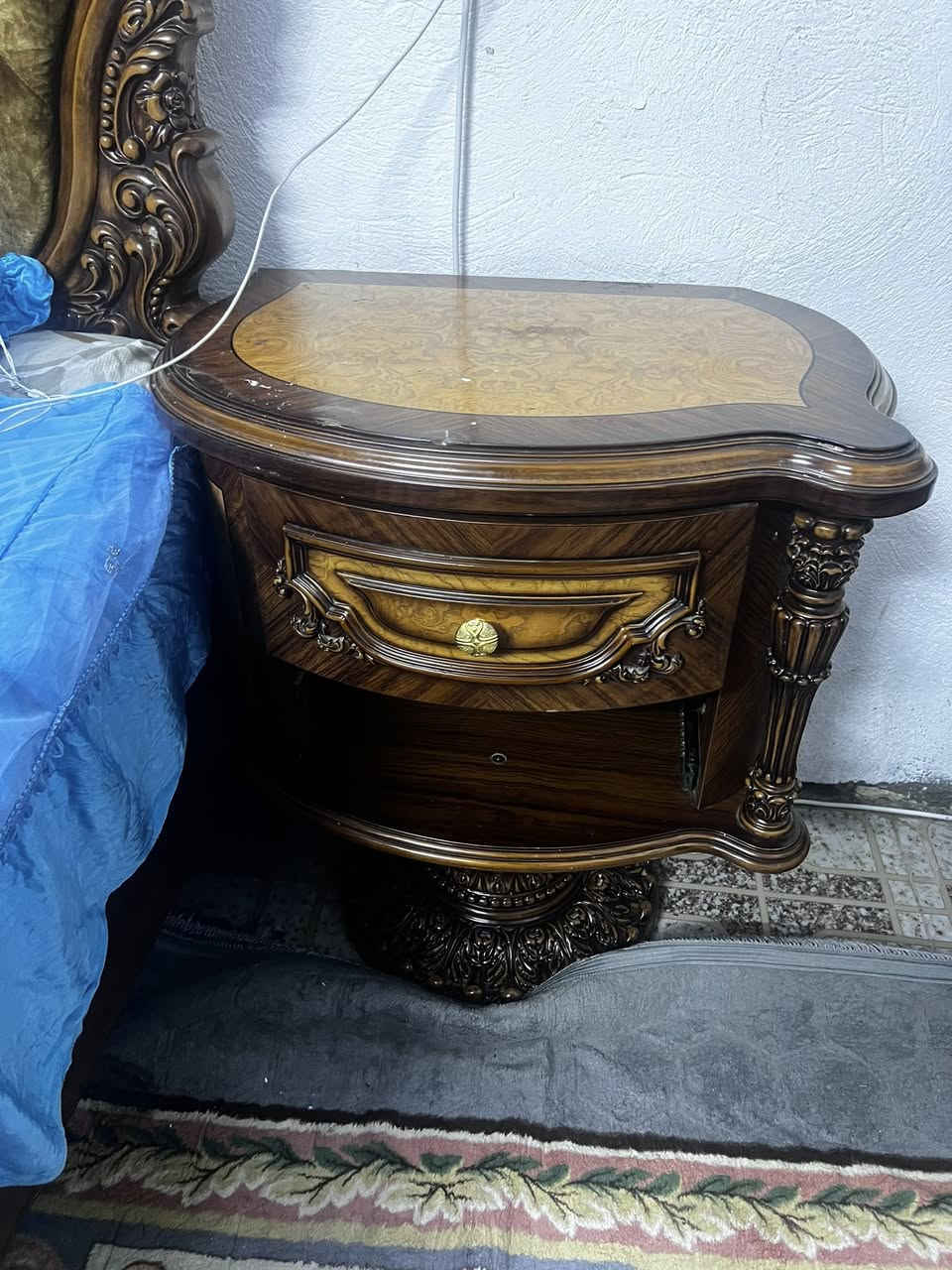 غرفة النوم ماليزيا نضيفه شبه الجديد للبيع سعر 450 بغداد الغزاليه


**إذا كنت صاحب هذا الإعلان وتريد حذفه لأي سبب، رجاءا أرسل رسالة إلى الدعم الفني**