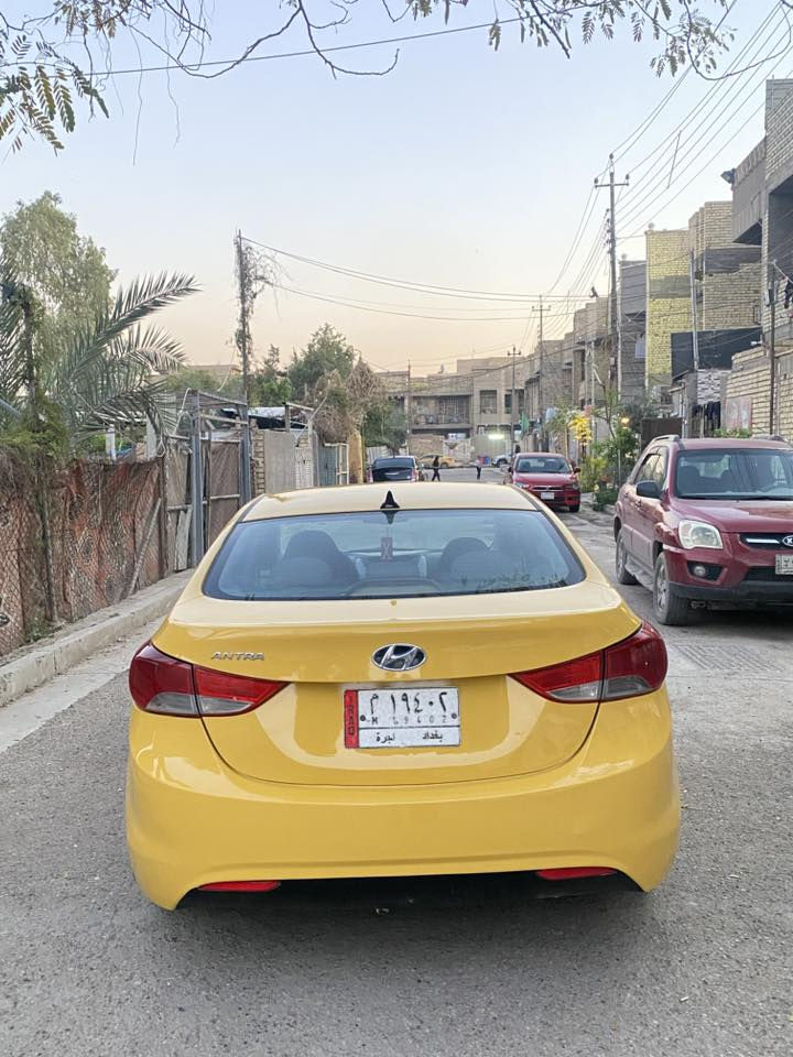 السلام عليكم النترا موديل 2013 وارد امريكي كير ATMحادثها مرفق بل منشور السياره كلين بدون حادث السياره جديده و جاهزه 🌏
مواصفات💳 
تحكم ستيرن جيهتين 🏢
مانع نزلاغ🪬 
ثلاث انضمه قياده 
محرك 1800 دوش لا تبخير و لا تنقيص 🛻
رقم بغداد بسمي مصفره هيه و غرامات سنويه جديده هزه جديده
السياره كير مكينه صدر امامي خلفي تخم تاير جديد تبريد ثلج السياره جاهزه من كل النواحي ماناقصها شي بل عافيه على الياخذها مكان السياره بغداد رقم الهاتف ***********
