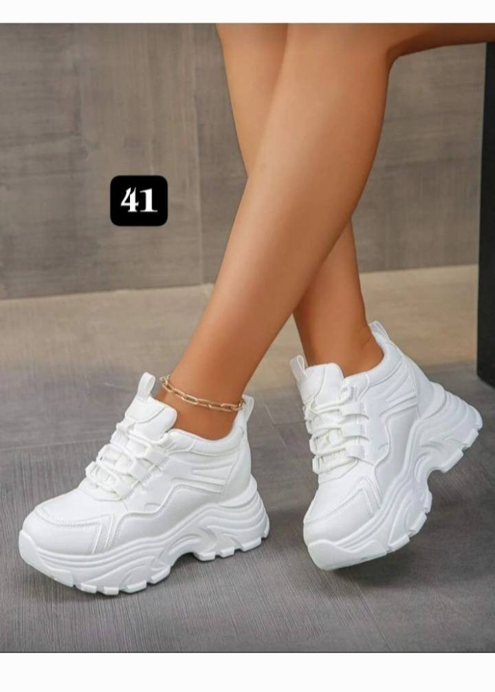 🔥🔥 تخفيضات نار 🔥🔥
أي قطعة  داخل المنشور 
بس بـ 8,000 دينار 😍
العرض لفترة محدودة
ألحق قبل النفاد 🏃‍♂️👟
#شي_ان #احذية #نسائي #شوشه شوب


**إذا كنت صاحب هذا الإعلان وتريد حذفه لأي سبب، رجاءا أرسل رسالة إلى الدعم الفني**