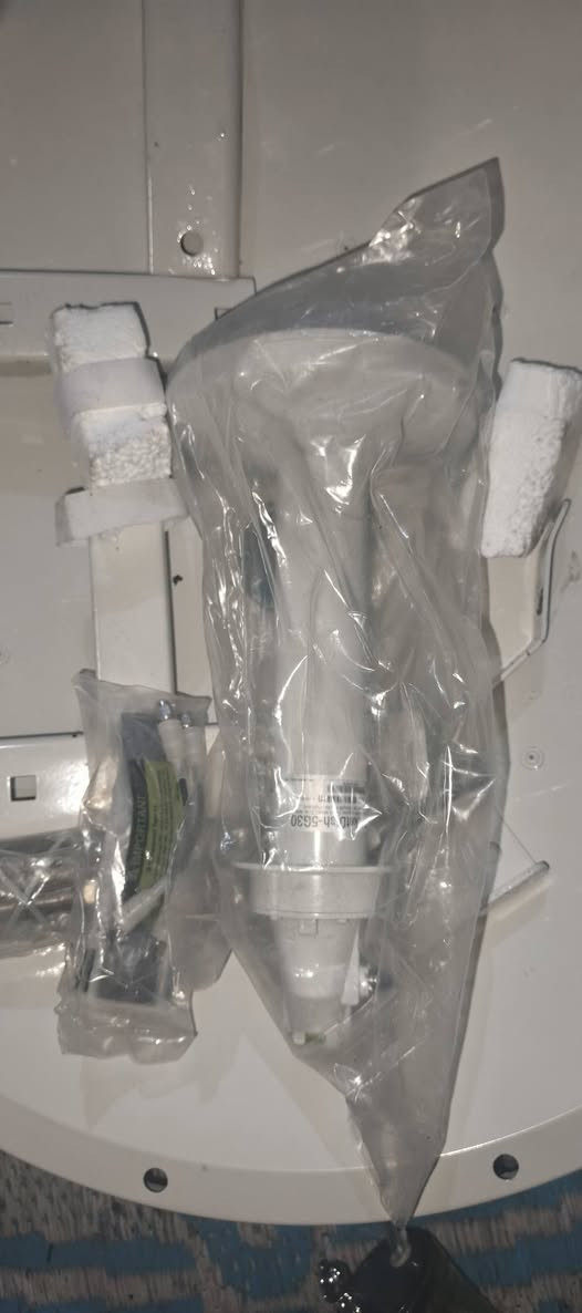 دش ubnt 30 جديد غير مستخدم 
دش هايبر لنك 34 
دش دالتا لنك 27
سكتر 90 
سكتر مني 
LHG XL 5
سيسكو 2060
سيار اصلي مكسكي 
توصيل موجود ***********
