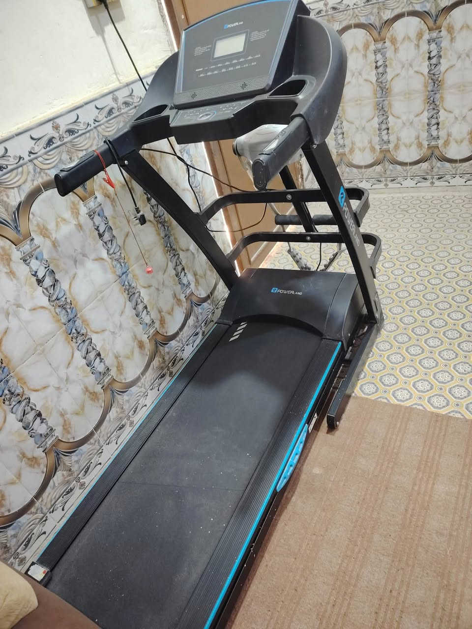 جهاز جري حجم كبير مستعمل استعمال قليل 
سعر الجهاز 300 
عنوان البصرة الزبير الدريهمية حي الفداء


**إذا كنت صاحب هذا الإعلان وتريد حذفه لأي سبب، رجاءا أرسل رسالة إلى الدعم الفني**