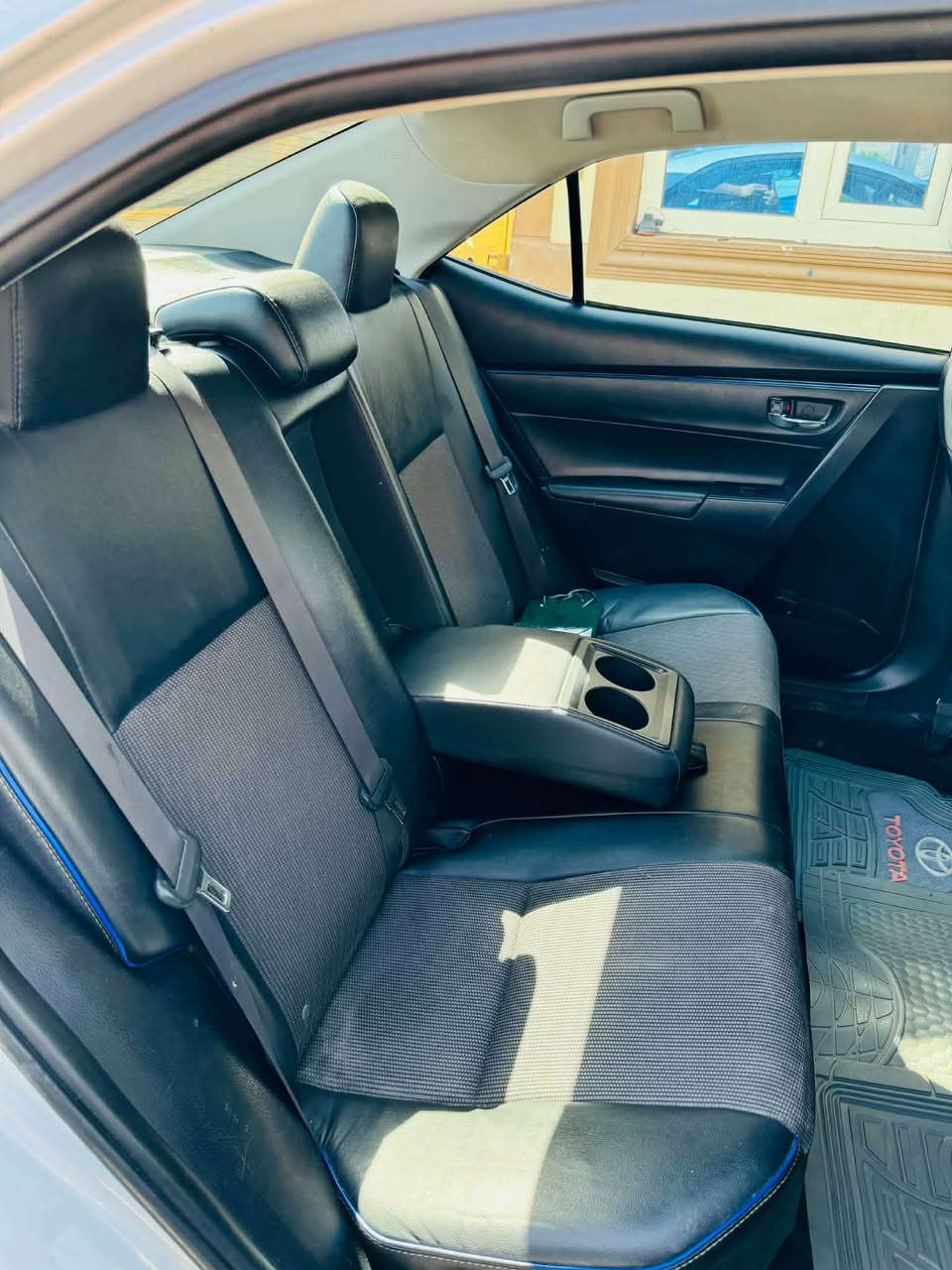 كورلا موديل 2017 Se

سنوية جديد لحد 2029 باسمي السيارة ماشي 144 الف 

سياره ضررها بونيد صبغ وجاملغ سكن تعديل بارد 

بي دواخل طرف السكن الباقي مكفول سيارة مواصفات معروفة سعره 136 $ وبي مجال رقمي *********** كركوك, العراق
