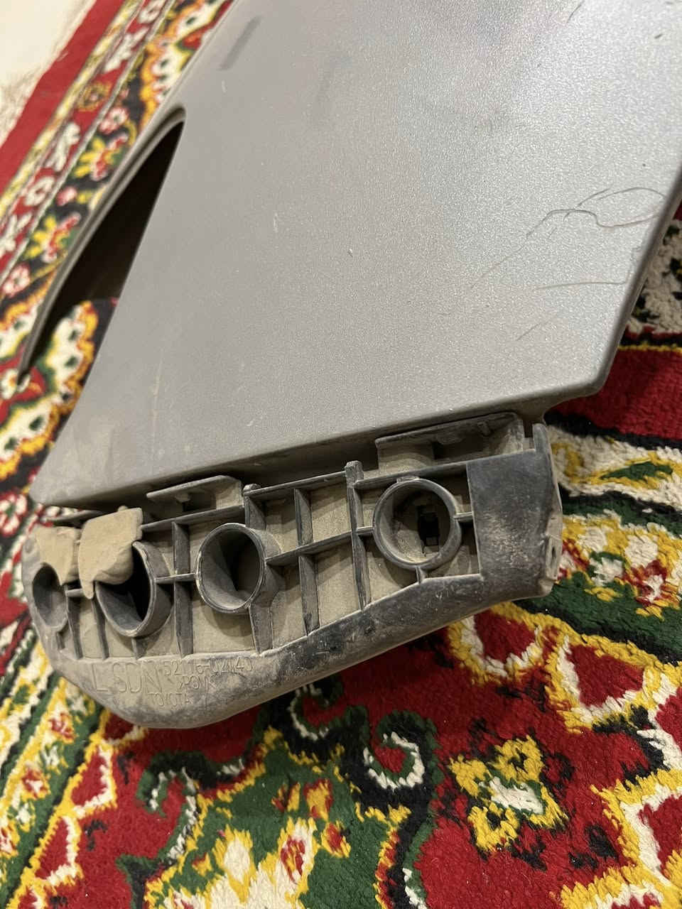 سلام عليكم جاملغ كورلا 2009  لحد موديل 2013 خليجي أمريكي يرهم نضيف لا زلغ ولا معجون ولا ضربه جهه السايق لون بحري حته الماسكه مال دعاميه اصليه ويا وشعار ال VVTI كامل جيب وشد 
ولحيه خلفيه او دفيوزر مال كورلا من موديل 2020 لحد 2026 كامل هوه ولمسطره بعده بل چيس وينشد الأي فيه يعني Le اوse او XLe او xse غراض نضيفات كلش 
عنواني بغداد سيديه 
رقمي بي وتساب *********** 
مستعجل عليهن كلش كلش عندي ضرف 
أدمن وافق
