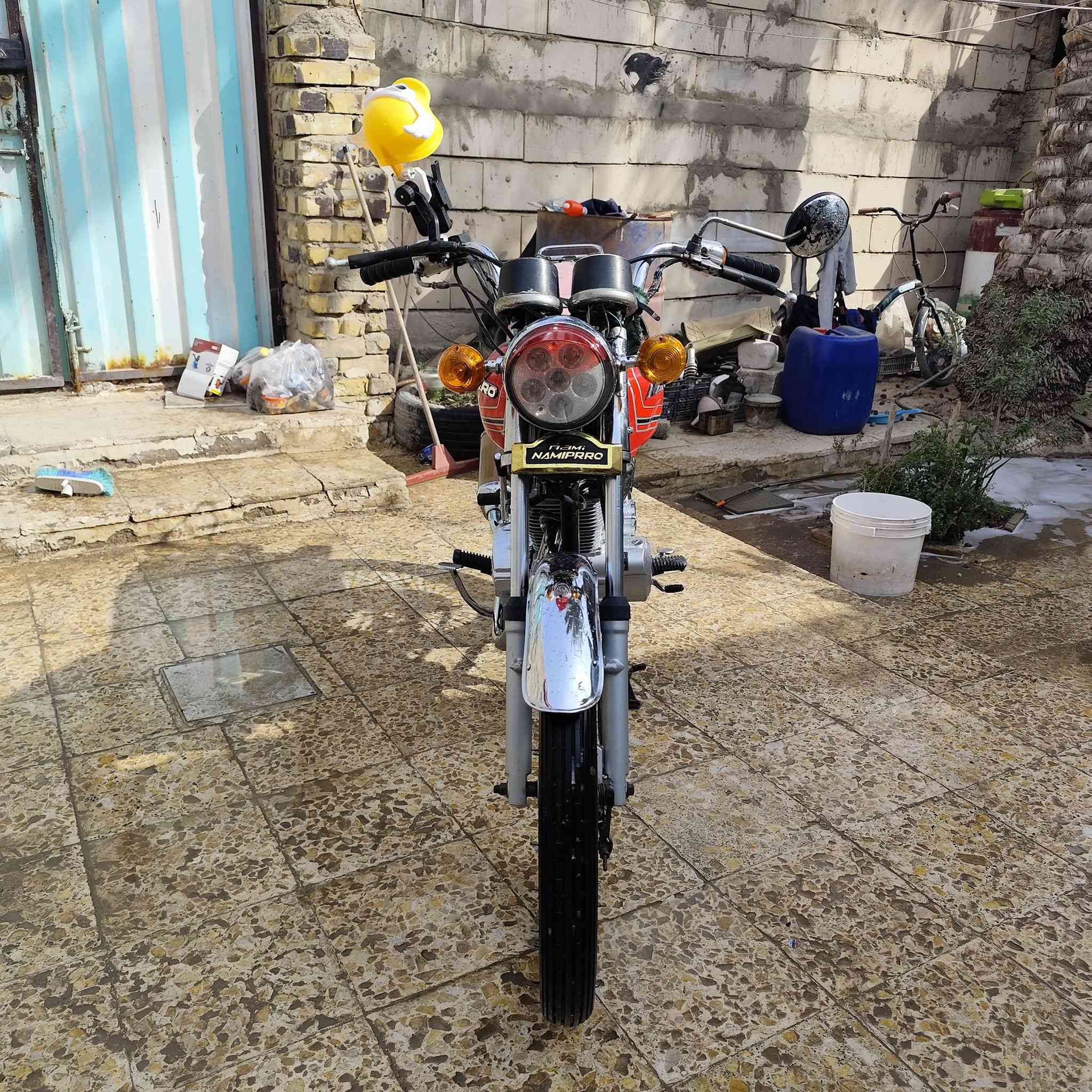 السلام عليكم ، نامة برو للبيع موديل 21 الدراجة رقم وسنوية مداور ثاني يوم بيها محرك سيفاني موديل 25 صارلة اسبوع من شديته السعر 1380 ، المكان كوفة-ناحية العباسية الرقم ***********
