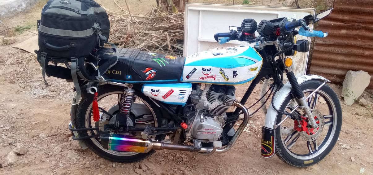 سلام عليكم دراجه سونك سيفان موديل ٢٣وراقه كامله حته كمرك مدفوع مسحوبه وجهيه تسجيل رقام وسنويه ريد مراوس حسب قناعه او بيعع ***********
